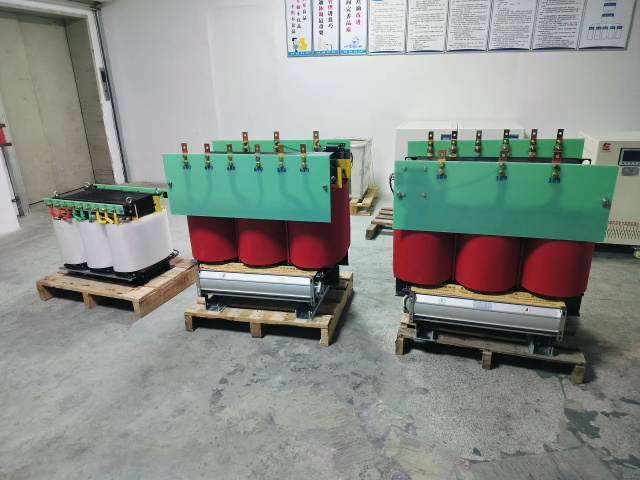 宁江KS11-1000KVA矿用变压器